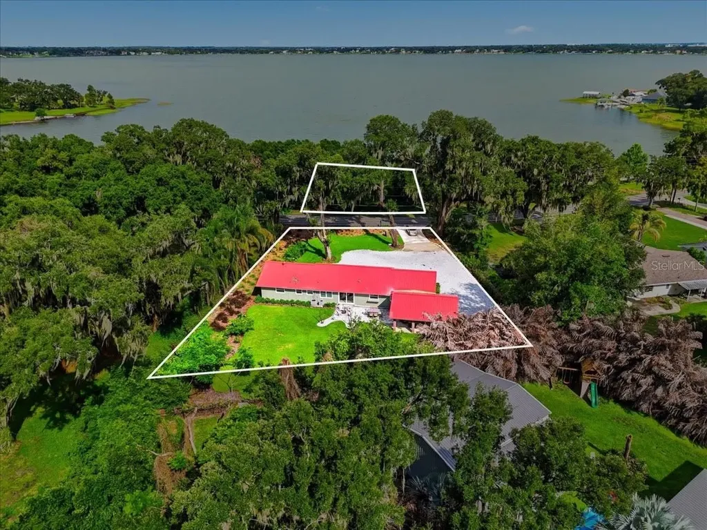 2072 Lake Ariana Boulevard Auburndale FL 33823