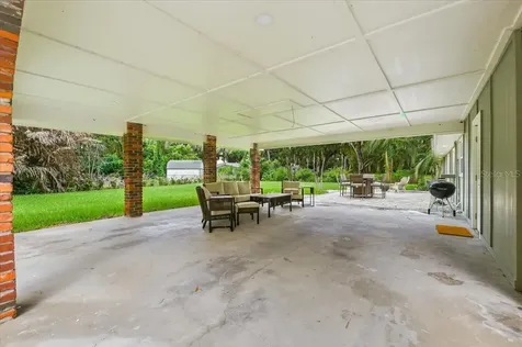 2072 Lake Ariana Boulevard Auburndale FL 33823