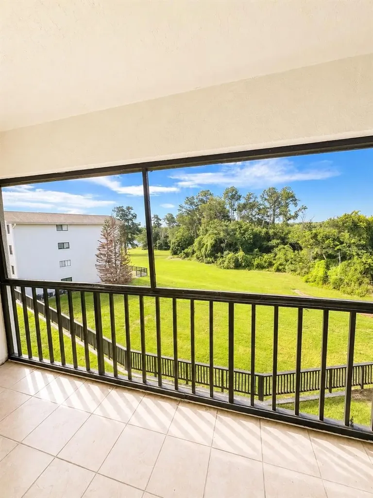 1054 Lotus Cove Court Altamonte Springs FL 32714