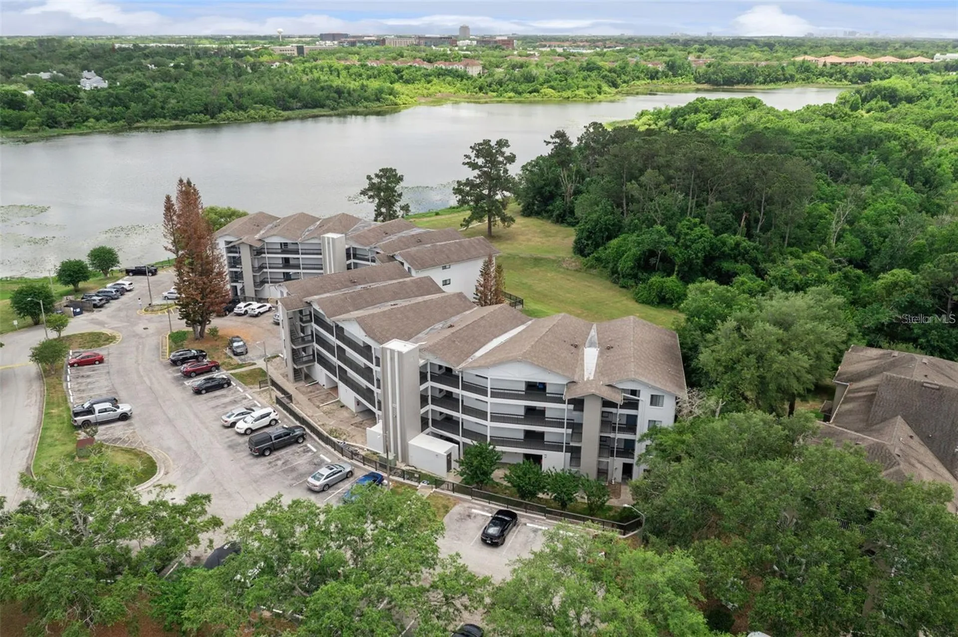 1054 Lotus Cove Court Altamonte Springs FL 32714