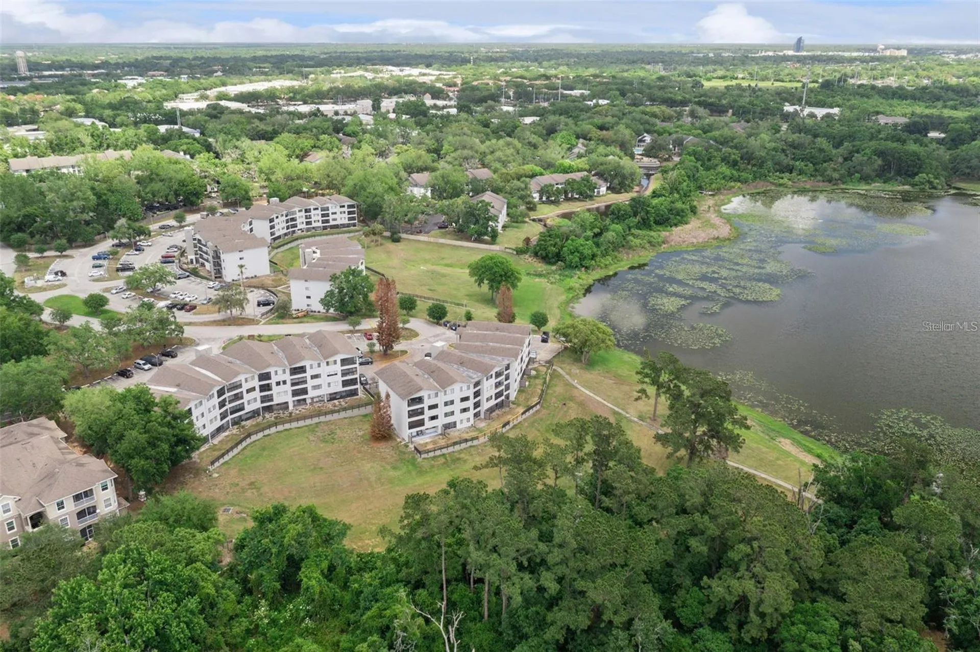 1054 Lotus Cove Court Altamonte Springs FL 32714