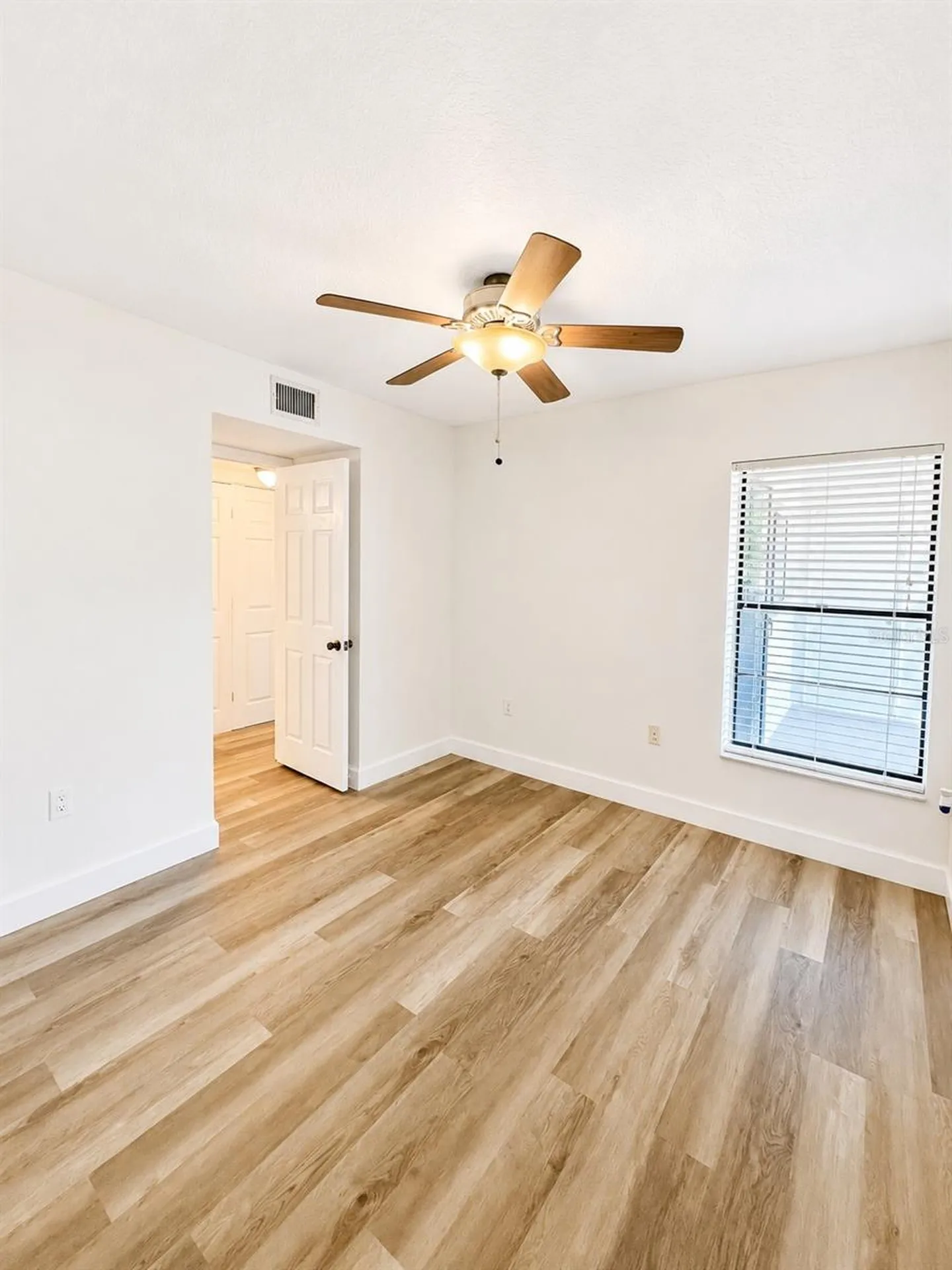 1054 Lotus Cove Court Altamonte Springs FL 32714