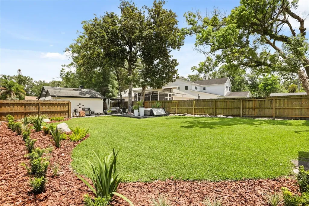 2534 Harrison Avenue Orlando FL 32804