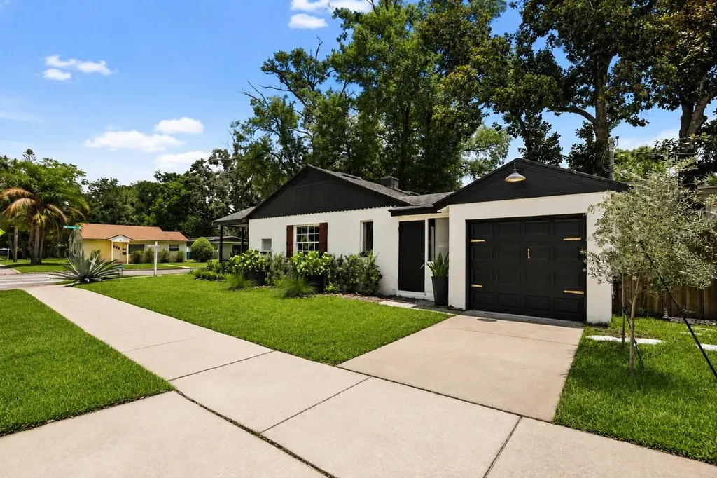 2534 Harrison Avenue Orlando FL 32804