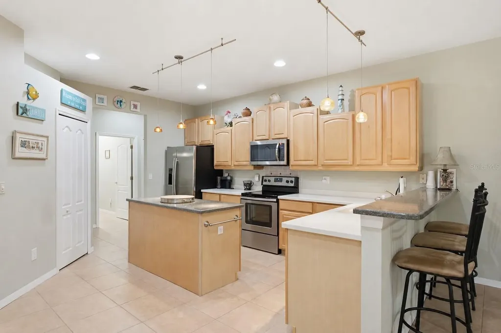 4882 W Breeze Circle Palm Harbor FL 34683