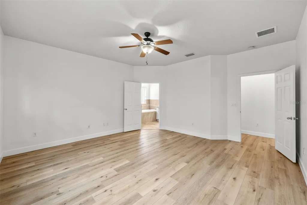 15814 Starling Water Drive Lithia FL 33547