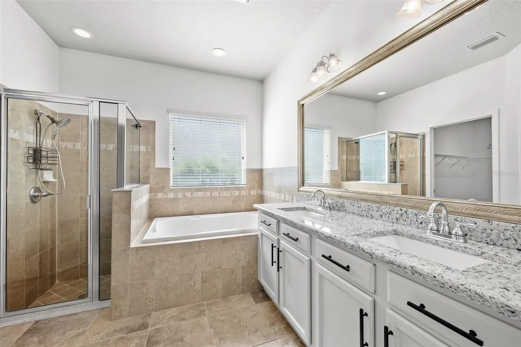 15814 Starling Water Drive Lithia FL 33547