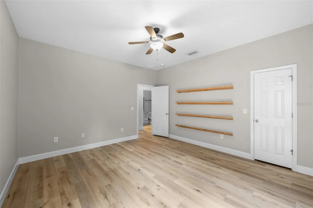 15814 Starling Water Drive Lithia FL 33547