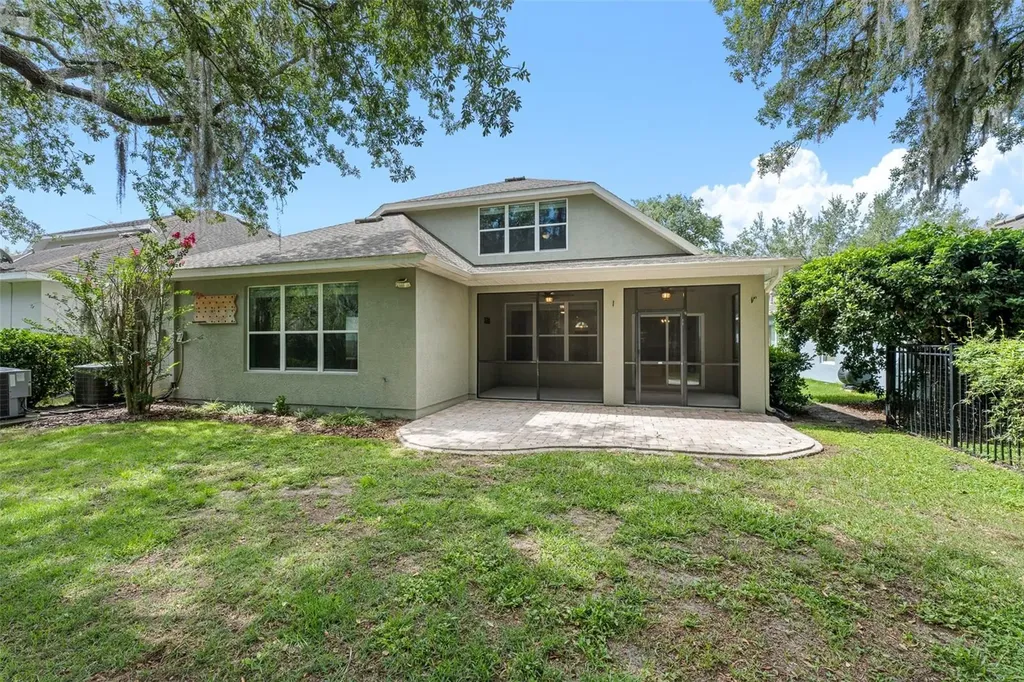 15814 Starling Water Drive Lithia FL 33547