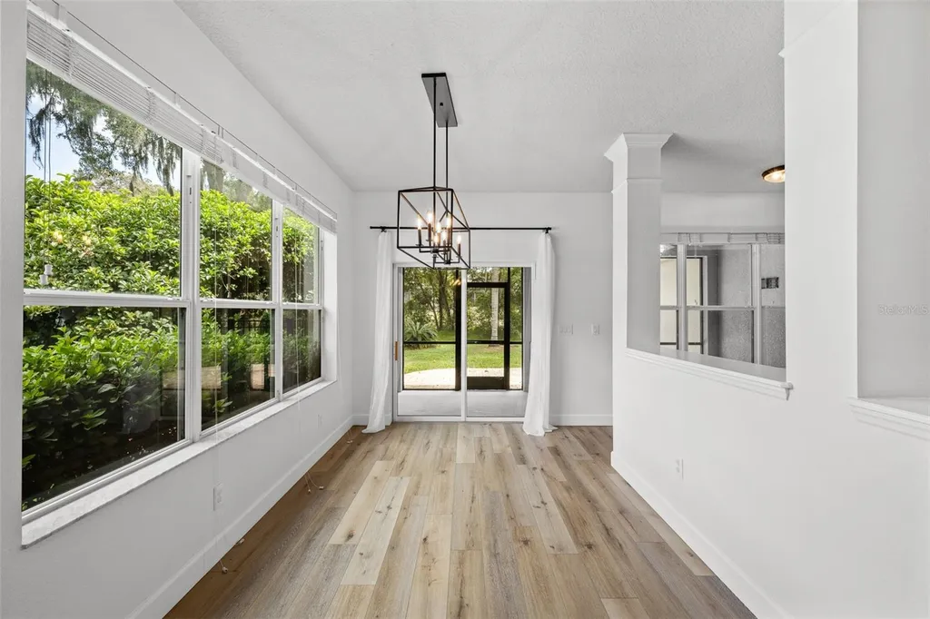 15814 Starling Water Drive Lithia FL 33547