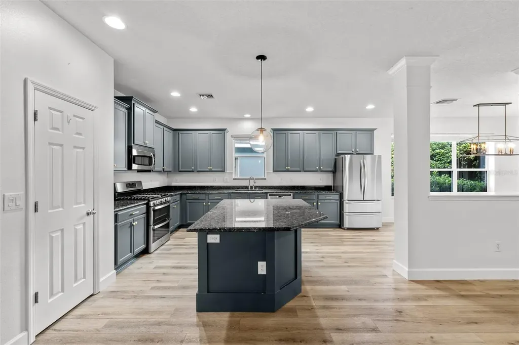 15814 Starling Water Drive Lithia FL 33547