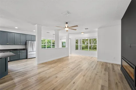 15814 Starling Water Drive Lithia FL 33547