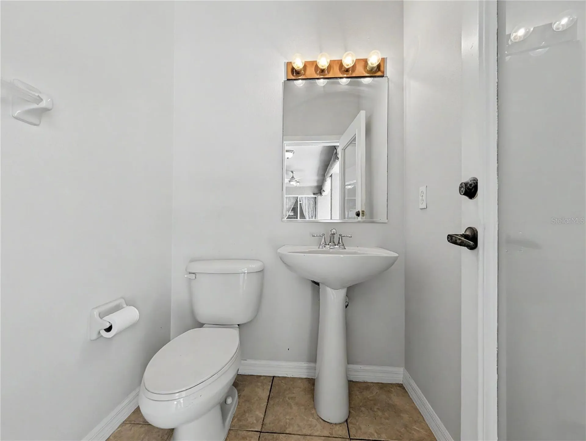 4414 67th Avenue Circle E Sarasota FL 34243