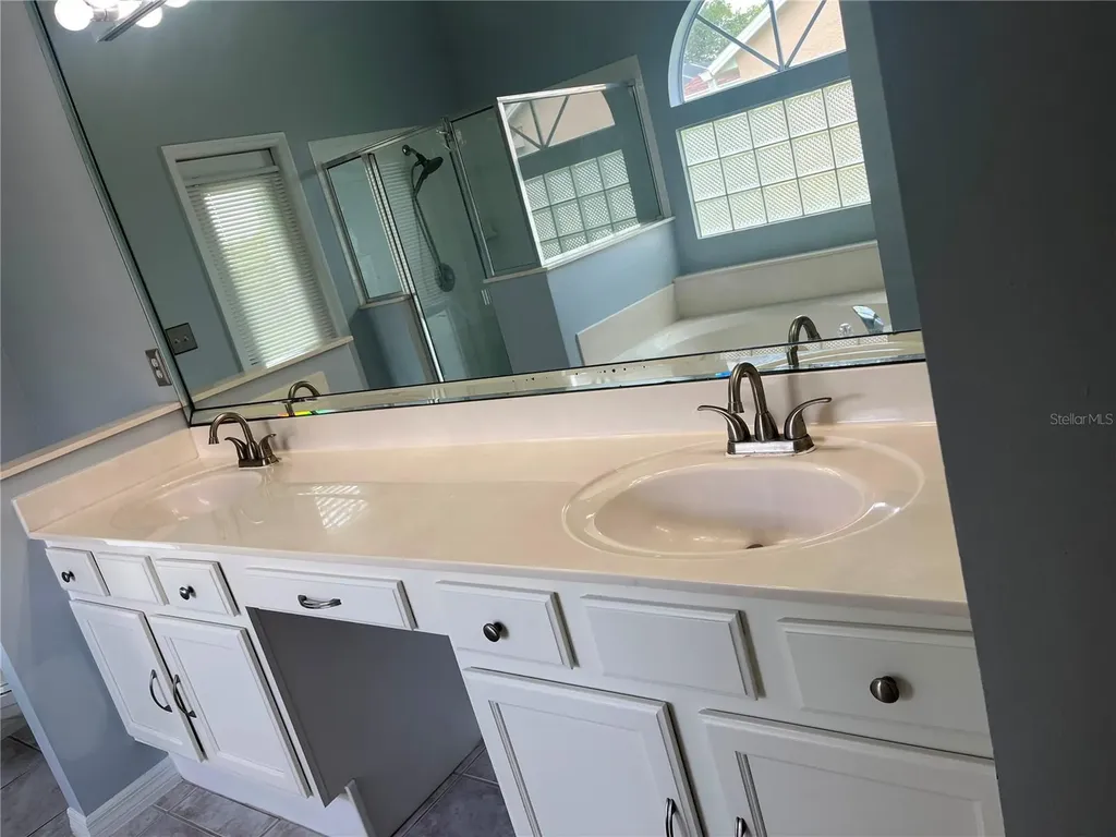 292 Carmel Drive Melbourne FL 32940