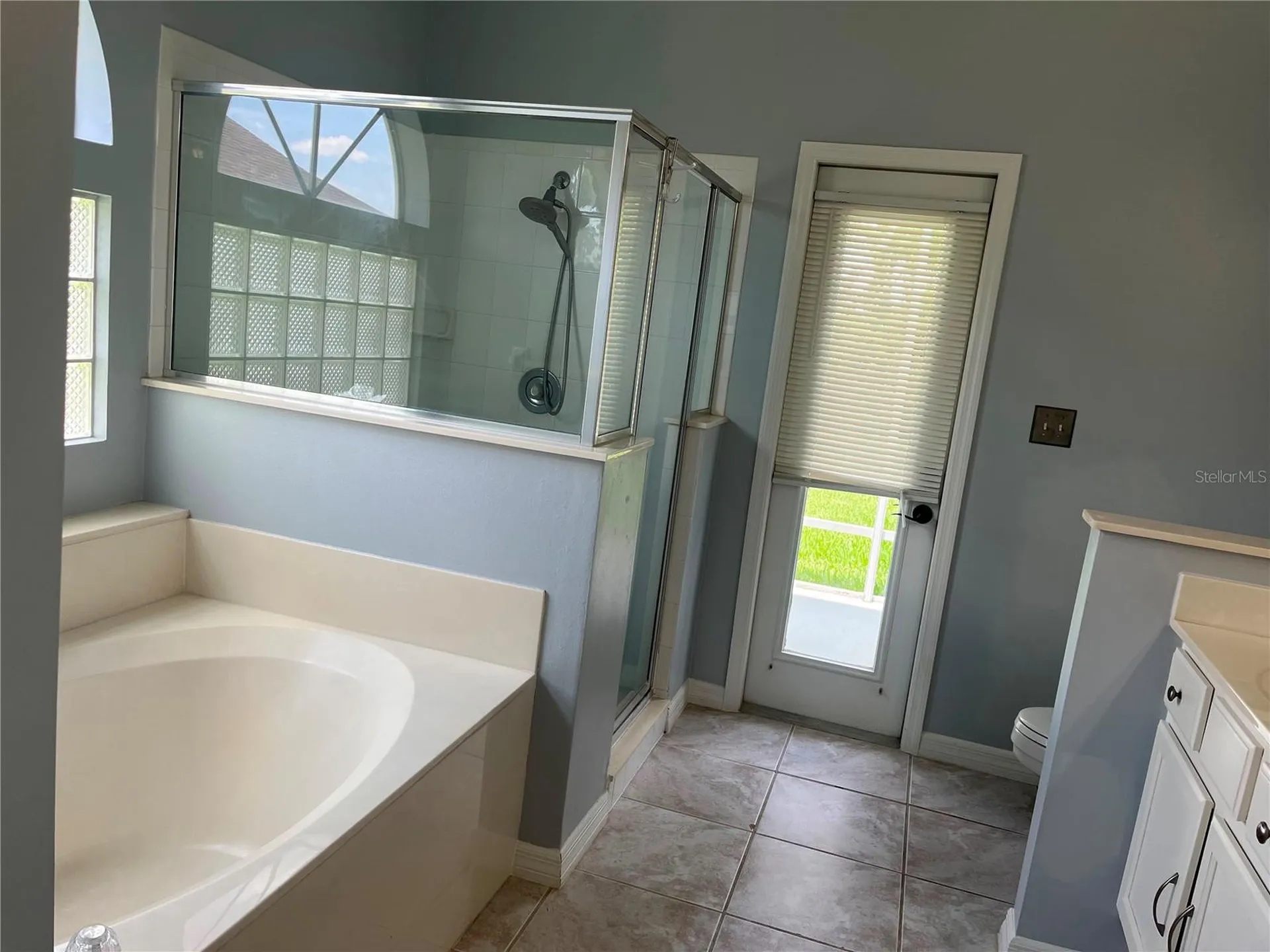 292 Carmel Drive Melbourne FL 32940