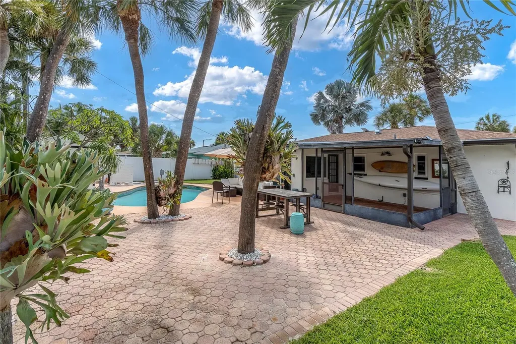 430 88th Avenue St Pete Beach FL 33706