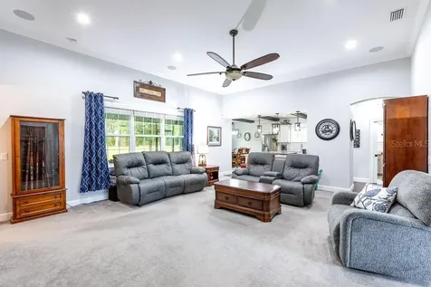 733 SW Marynik Drive High Springs FL 32643