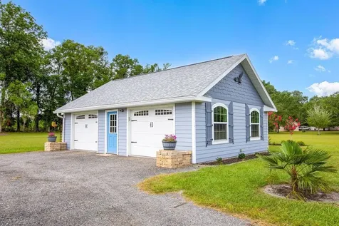 733 SW Marynik Drive High Springs FL 32643