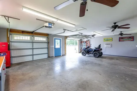 733 SW Marynik Drive High Springs FL 32643