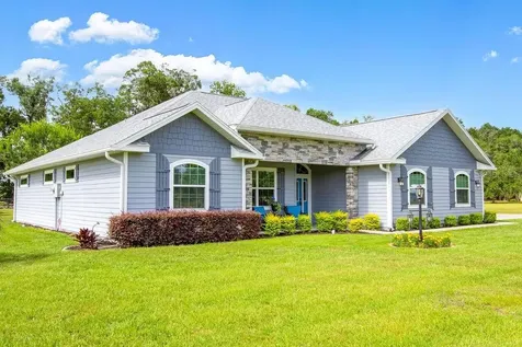 733 SW Marynik Drive High Springs FL 32643