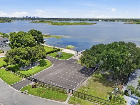 5120 Mortier Avenue Belle Isle FL 32812
