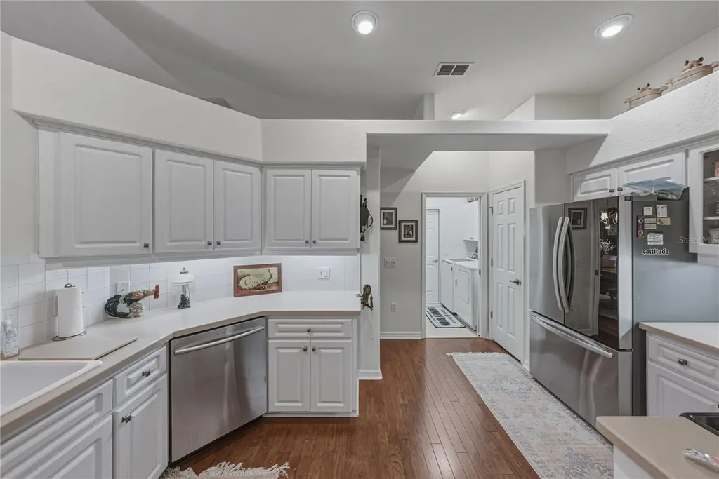 12215 Woodlands Circle Dade City FL 33525
