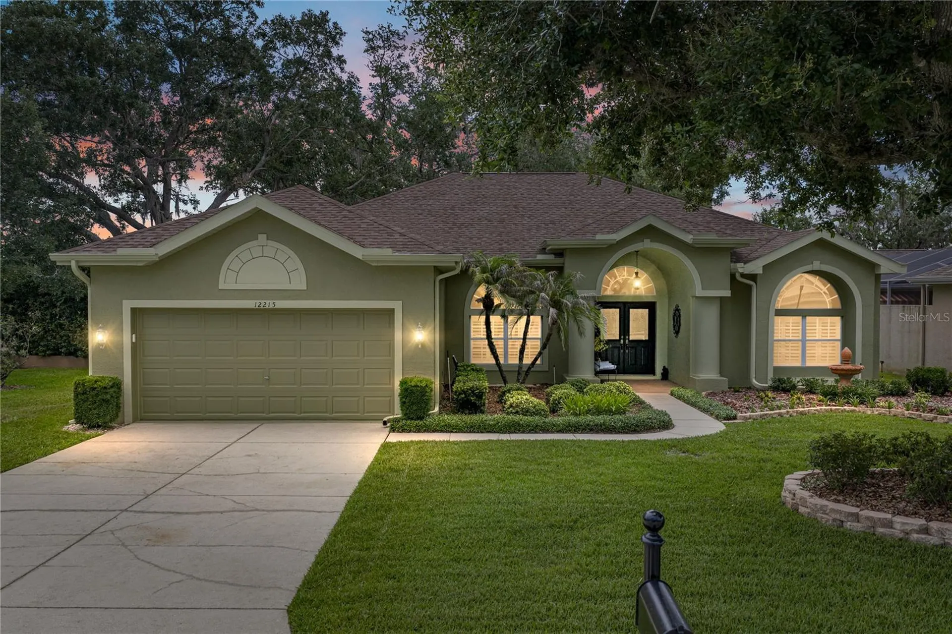 12215 Woodlands Circle Dade City FL 33525