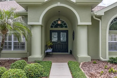 12215 Woodlands Circle Dade City FL 33525