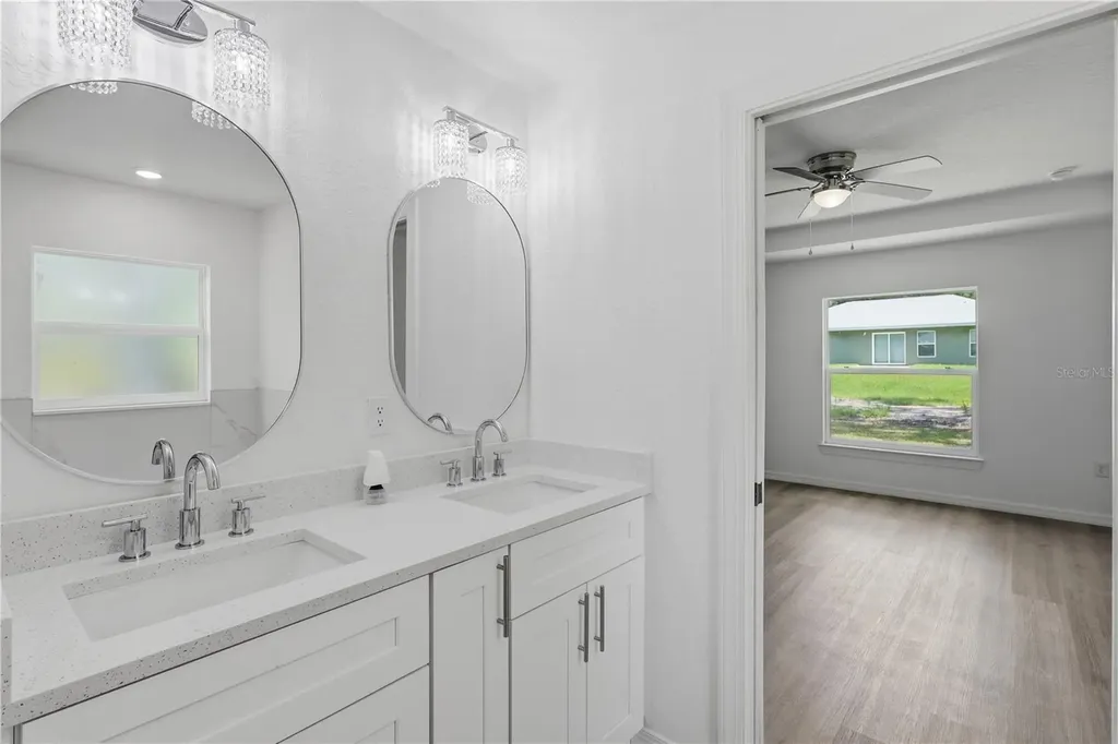 3 Sequoia Drive Trace Ocklawaha FL 32179