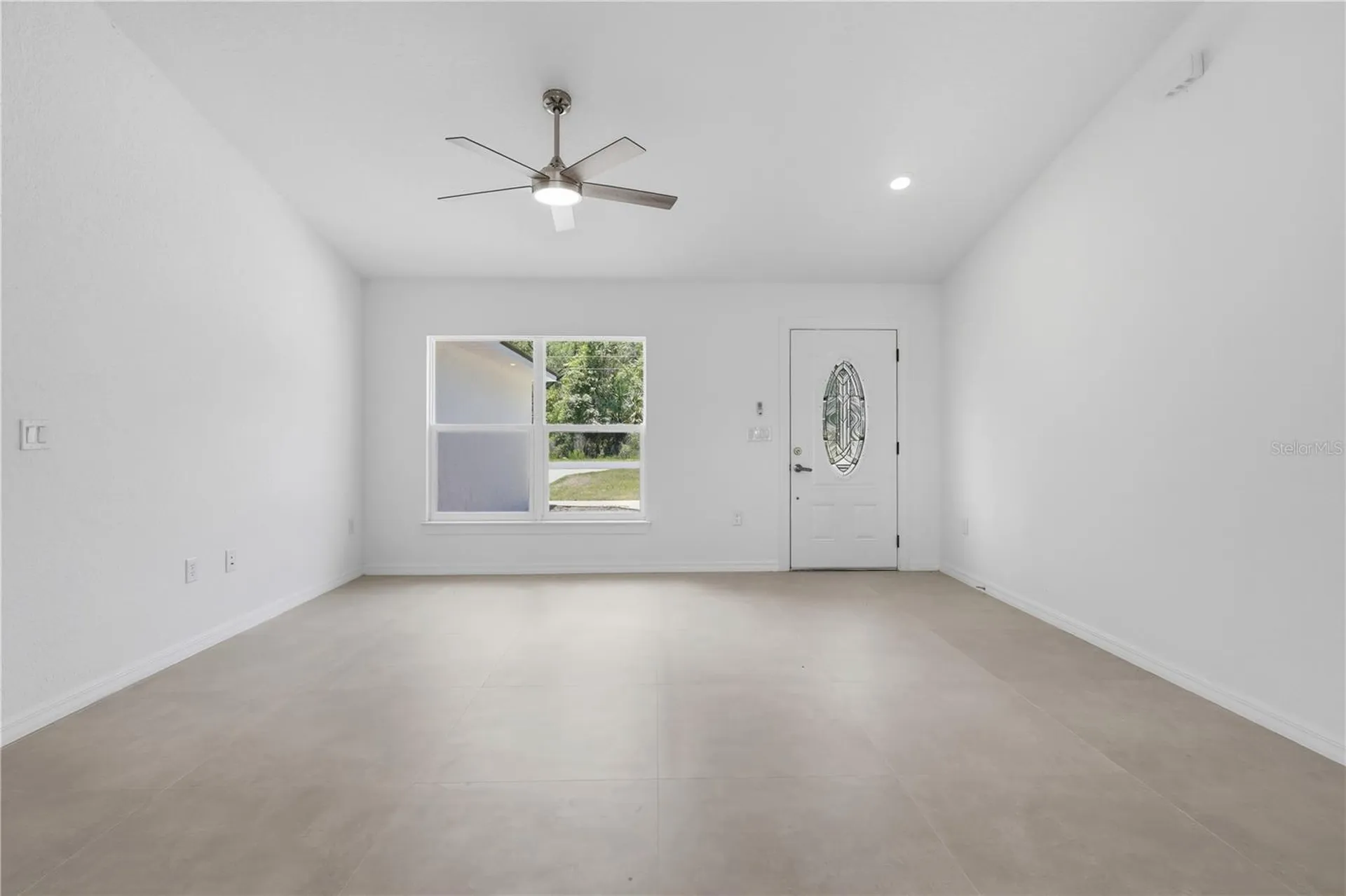 3 Sequoia Drive Trace Ocklawaha FL 32179