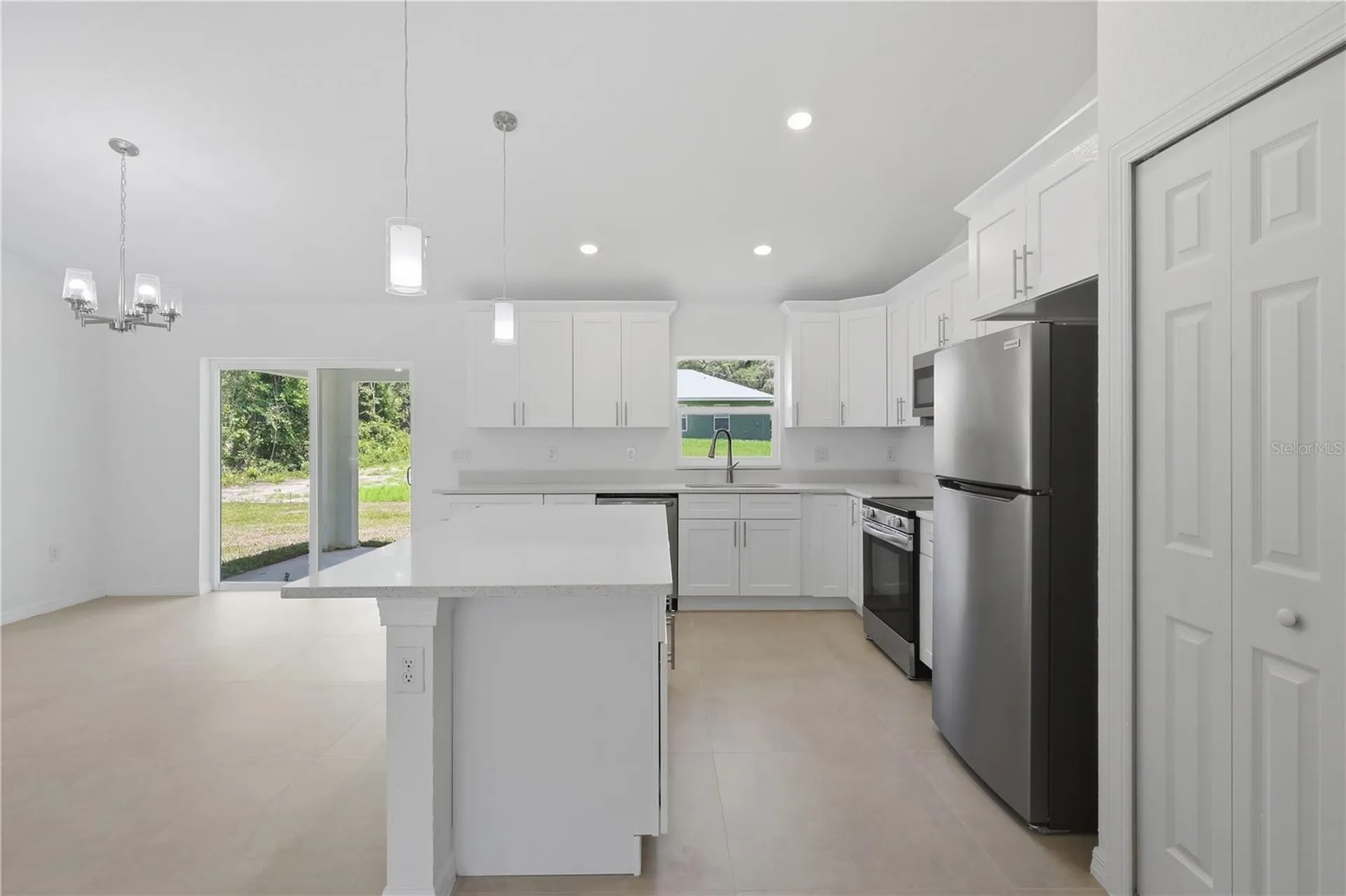 3 Sequoia Drive Trace Ocklawaha FL 32179