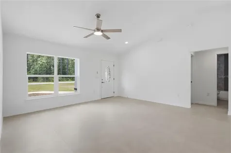 3 Sequoia Drive Trace Ocklawaha FL 32179