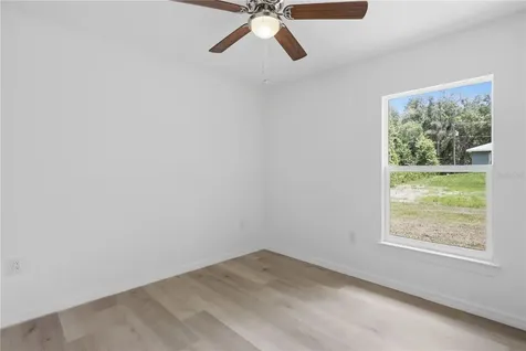 3 Sequoia Drive Trace Ocklawaha FL 32179