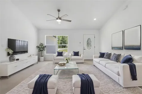 3 Sequoia Drive Trace Ocklawaha FL 32179
