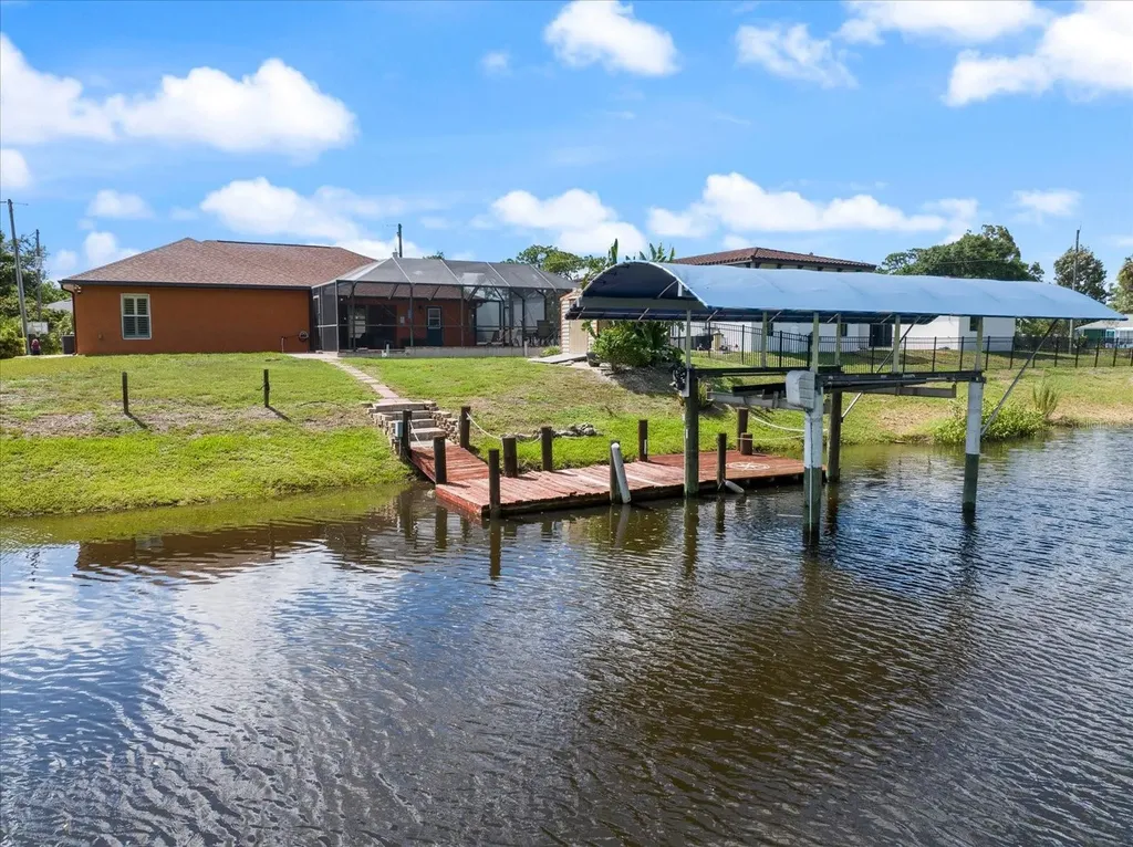 20 Cory Street Port Charlotte FL 33953