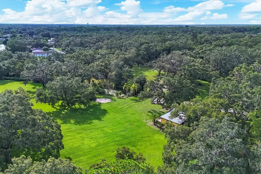 3348 Alamo Lane Sarasota FL 34235