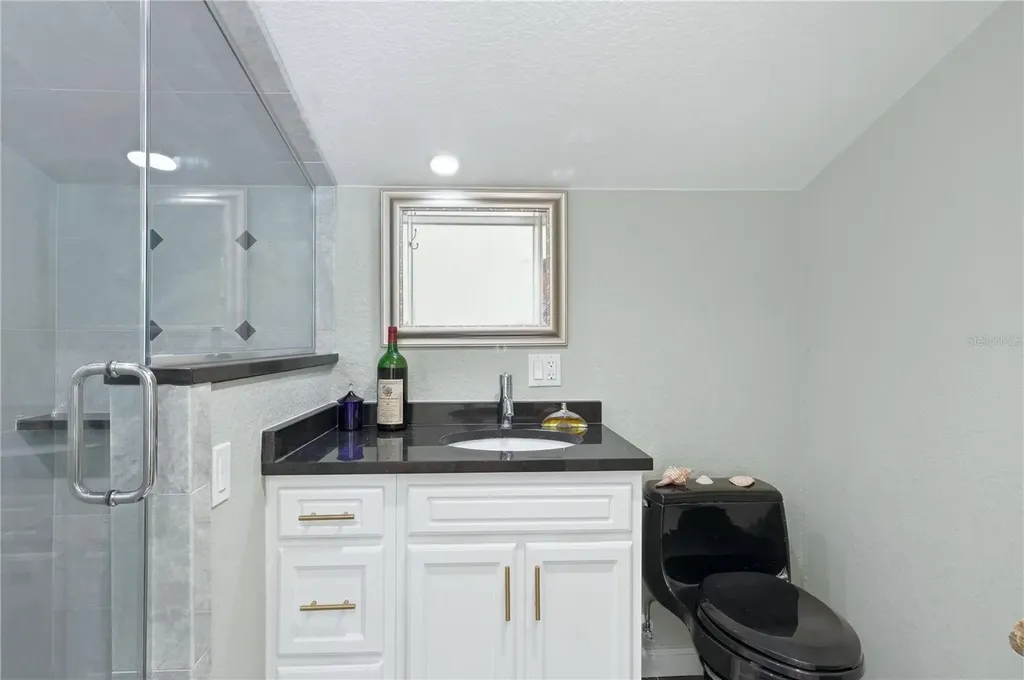 3348 Alamo Lane Sarasota FL 34235