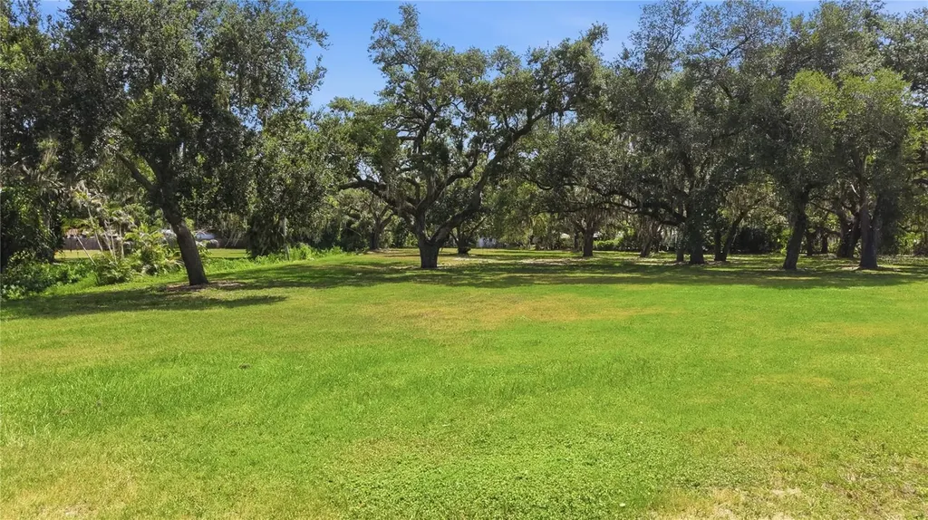 3348 Alamo Lane Sarasota FL 34235