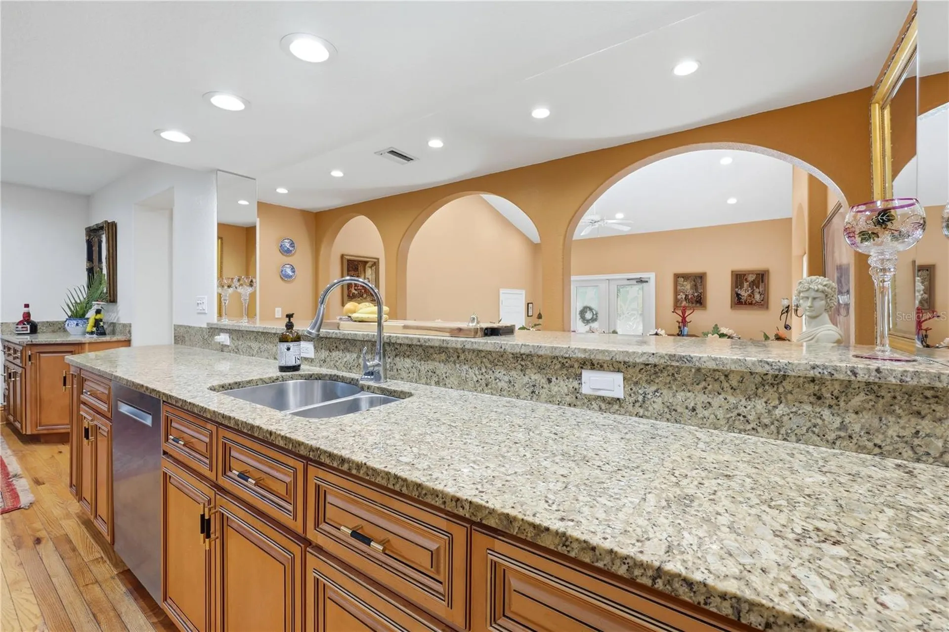 3348 Alamo Lane Sarasota FL 34235