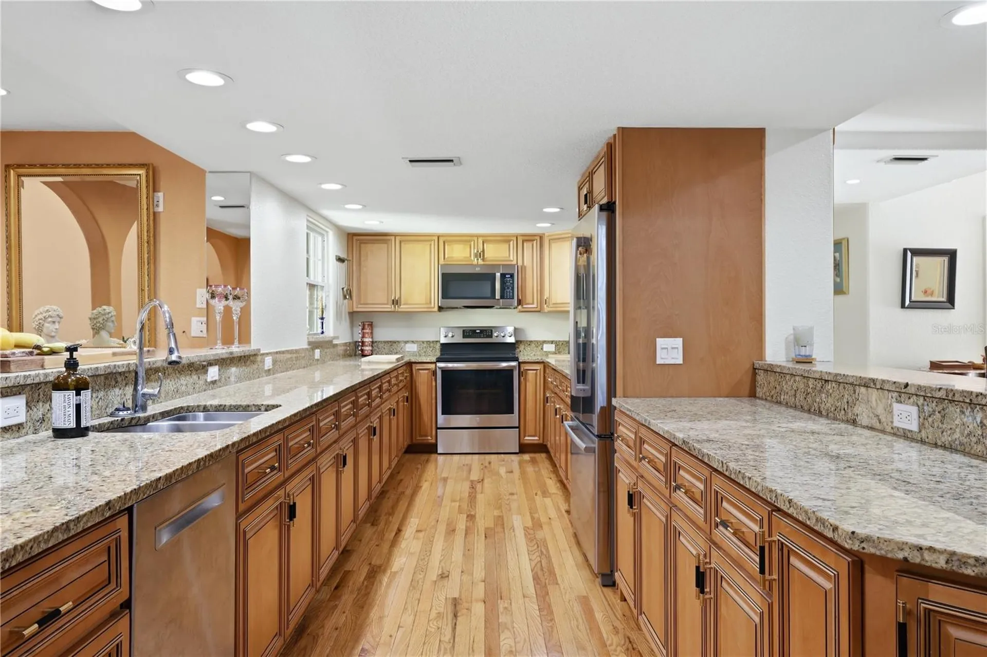 3348 Alamo Lane Sarasota FL 34235