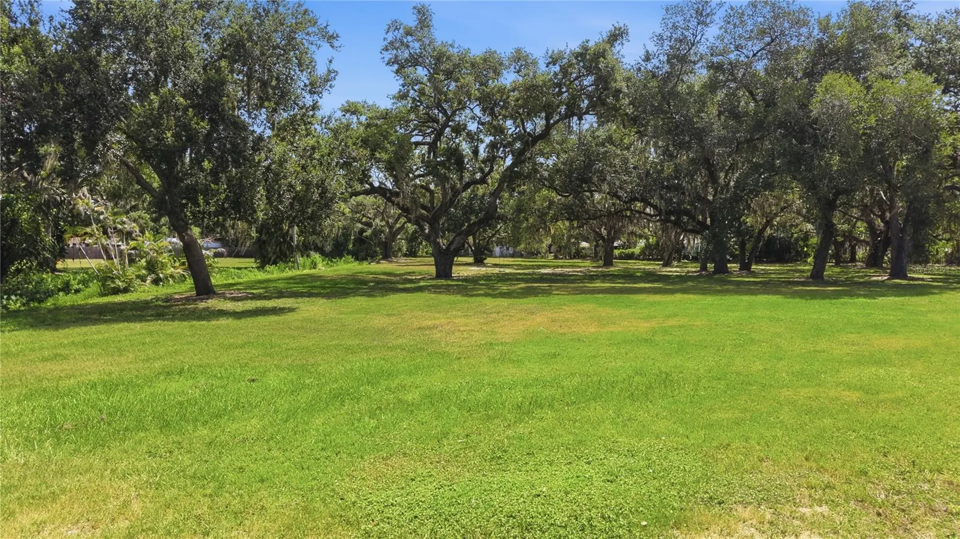 3348 Alamo Lane Sarasota FL 34235