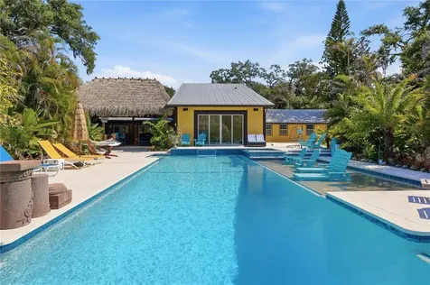 3348 Alamo Lane Sarasota FL 34235