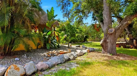 3348 Alamo Lane Sarasota FL 34235