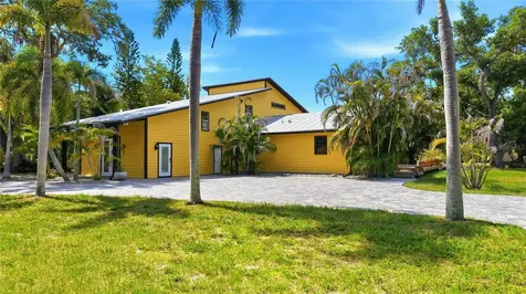 3348 Alamo Lane Sarasota FL 34235