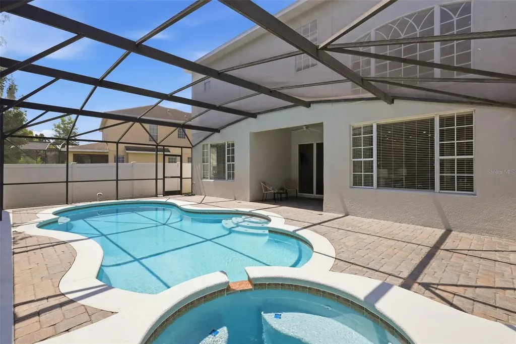 2555 Sand Arbor Circle Orlando FL 32824