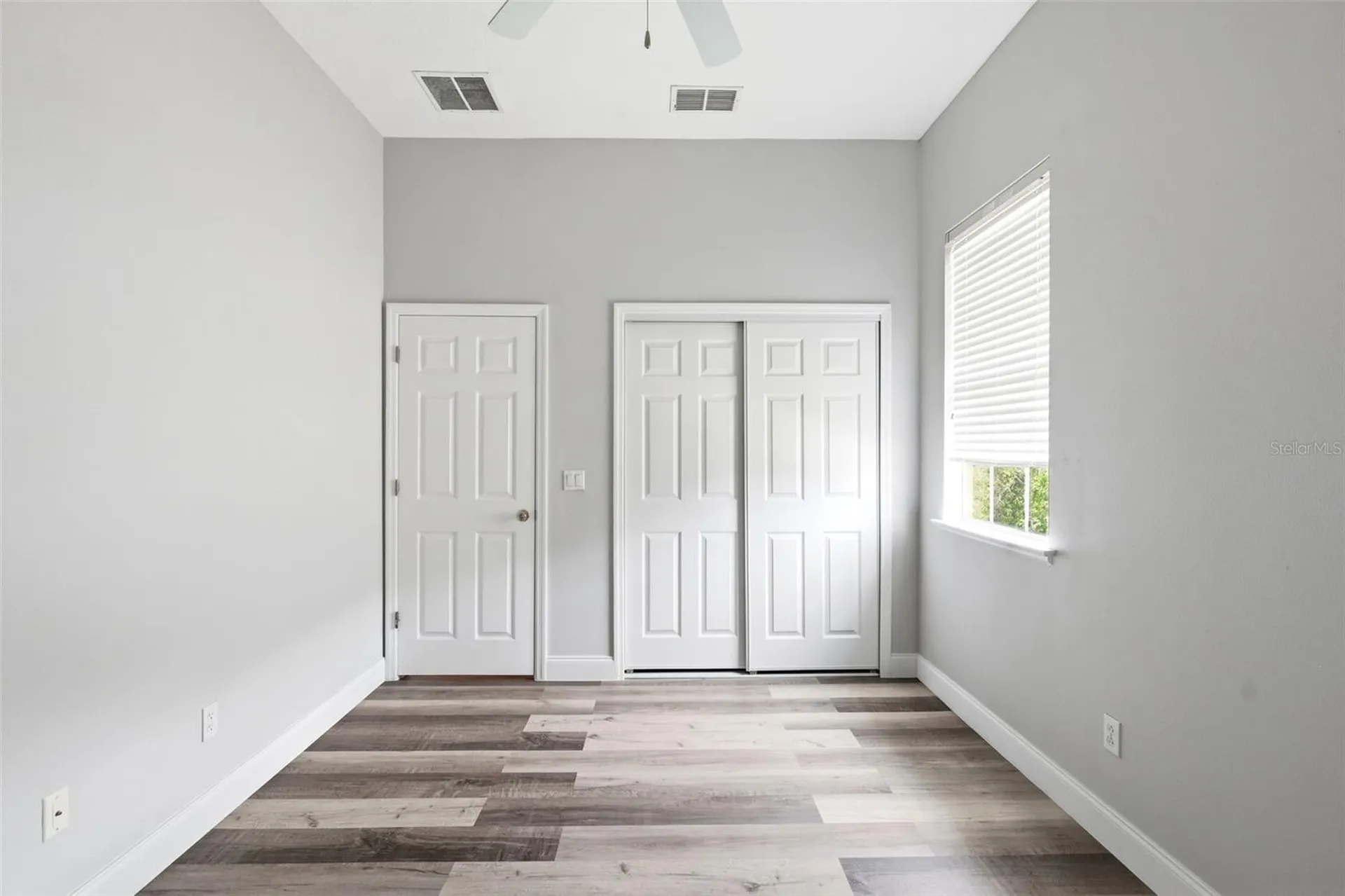 2555 Sand Arbor Circle Orlando FL 32824