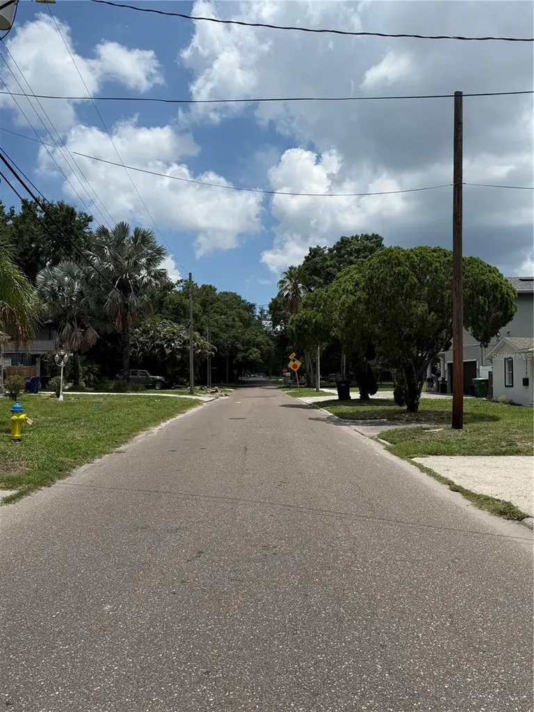 2711 N Myrtle Avenue Tampa FL 33602