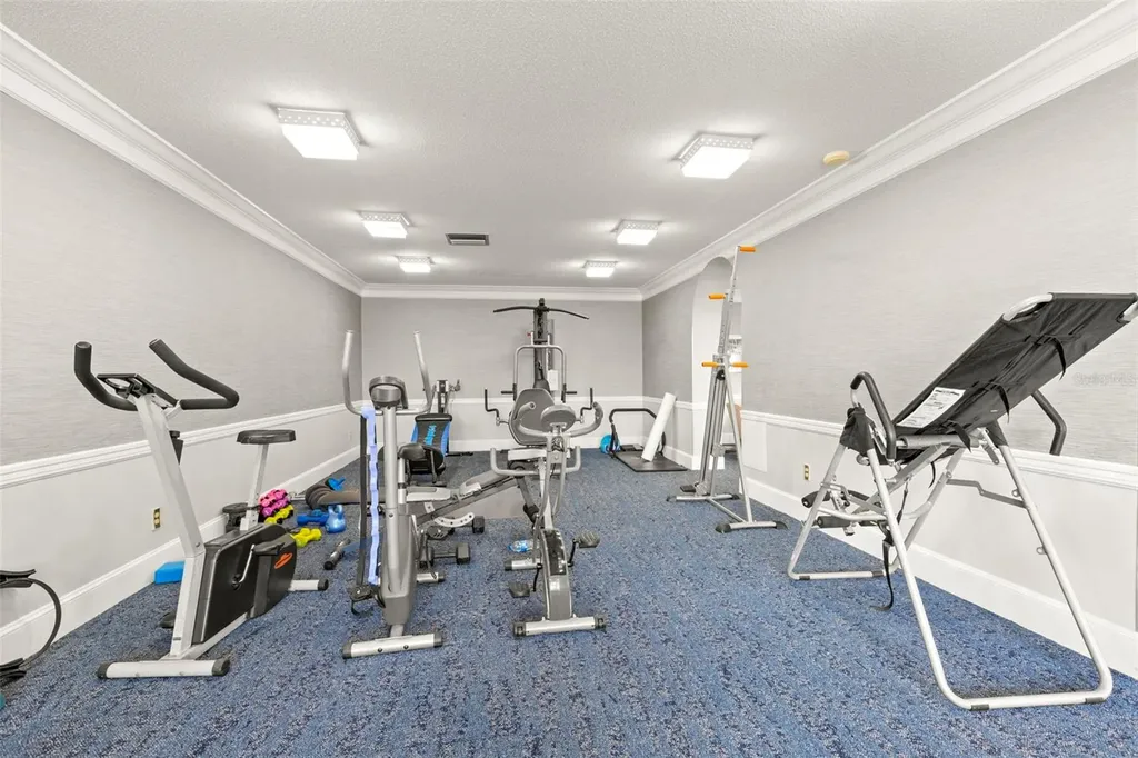 7100 Sunshine Skyway Lane S St Petersburg FL 33711