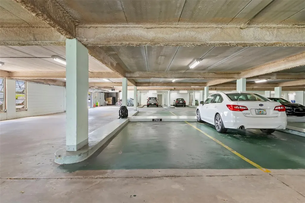 7100 Sunshine Skyway Lane S St Petersburg FL 33711