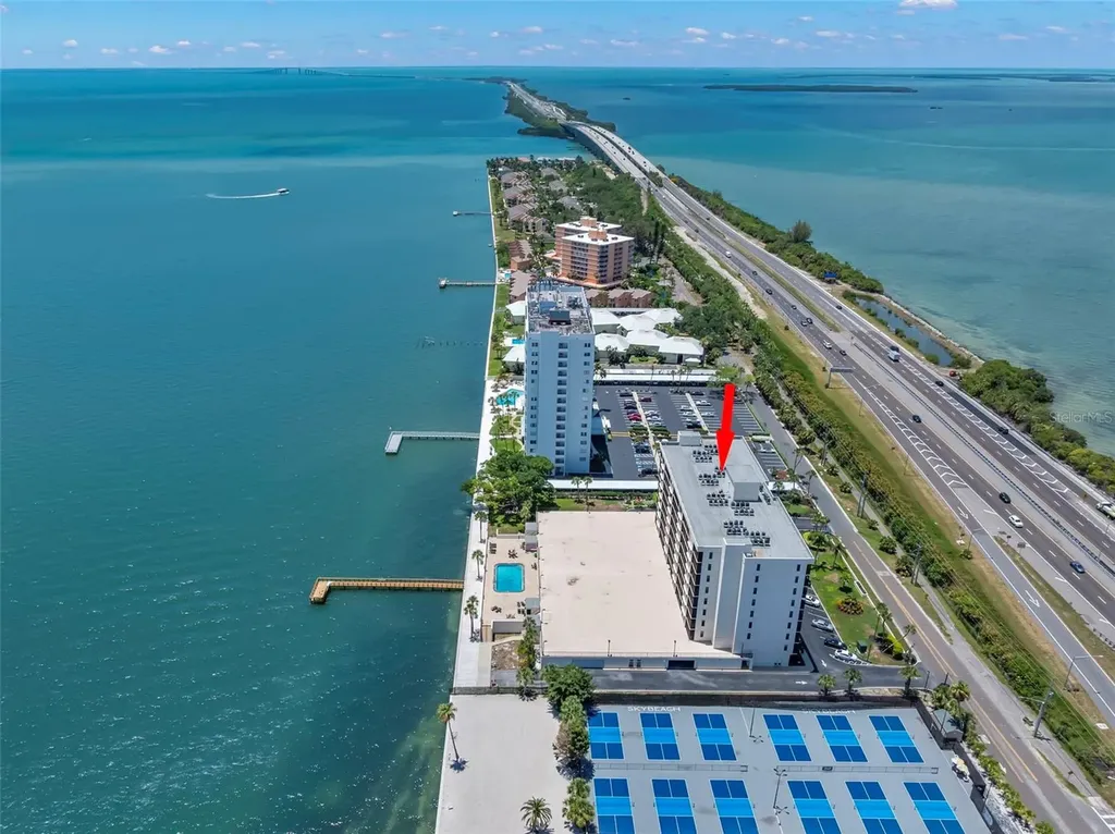 7100 Sunshine Skyway Lane S St Petersburg FL 33711